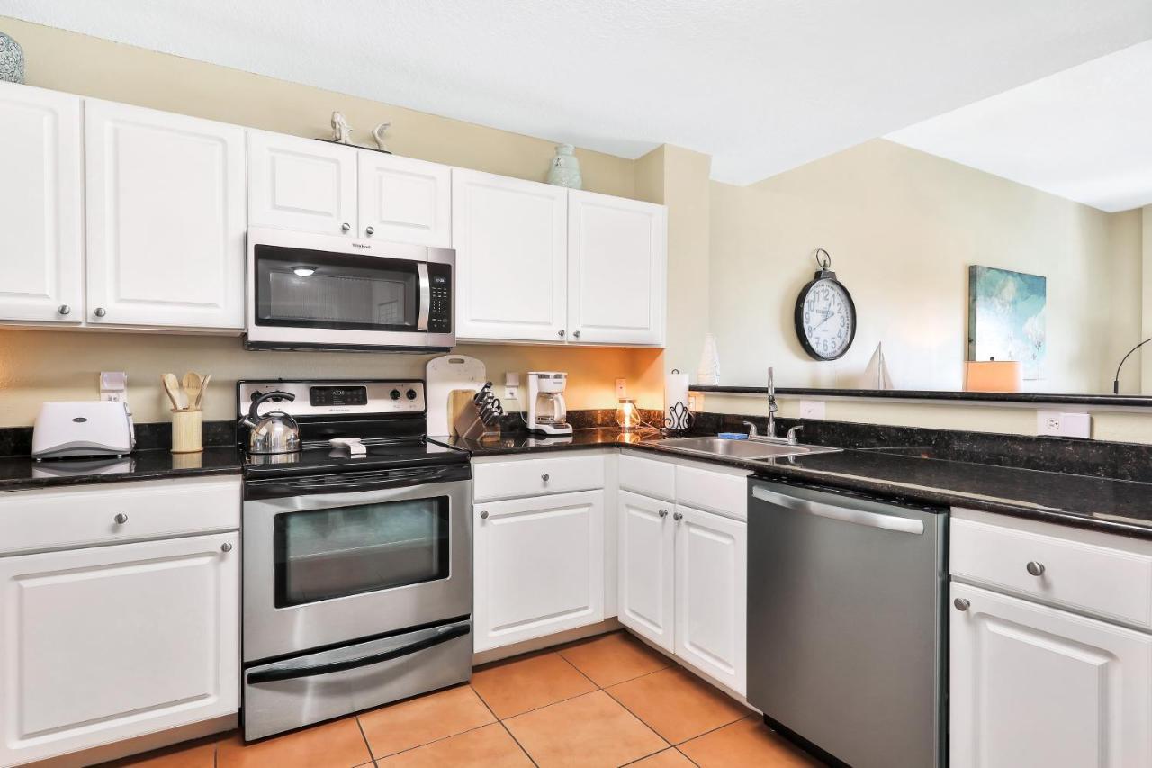 Bay Front Oasis Apartment St. Pete Beach Ngoại thất bức ảnh