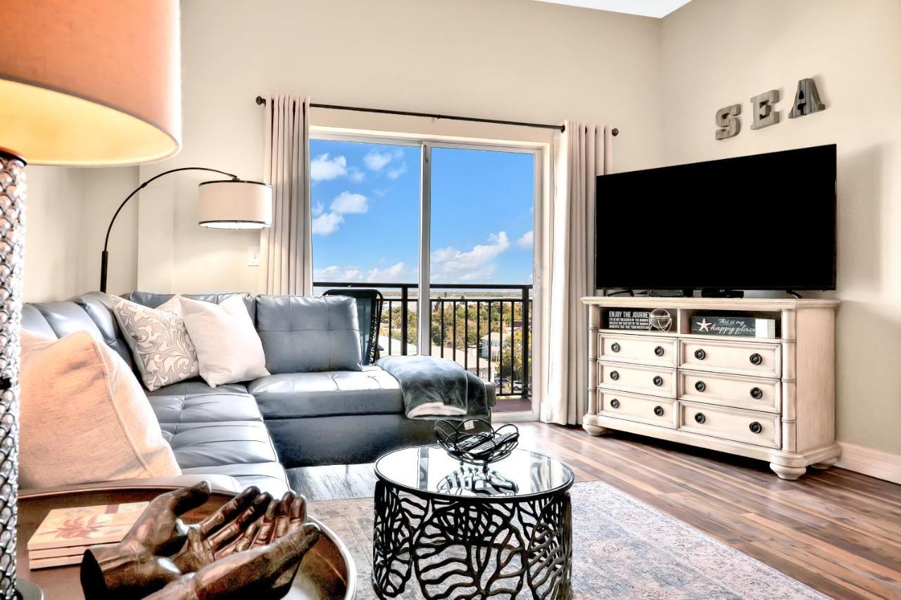 Bay Front Oasis Apartment St. Pete Beach Ngoại thất bức ảnh