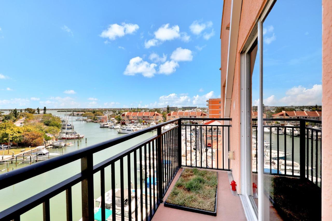 Bay Front Oasis Apartment St. Pete Beach Ngoại thất bức ảnh